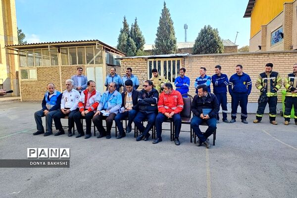 برگزاری مانور زلزله درمدارس کهریزک و باقرشهر
