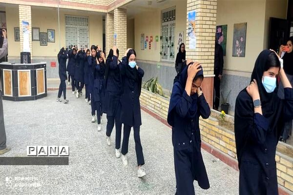 بیست و پنجمین مانور سراسری زلزله و ایمنی در مناطق 23 گانه استان هرمزگان