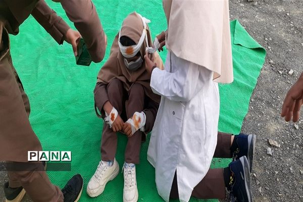 بیست و پنجمین مانور سراسری زلزله و ایمنی در مناطق 23 گانه استان هرمزگان