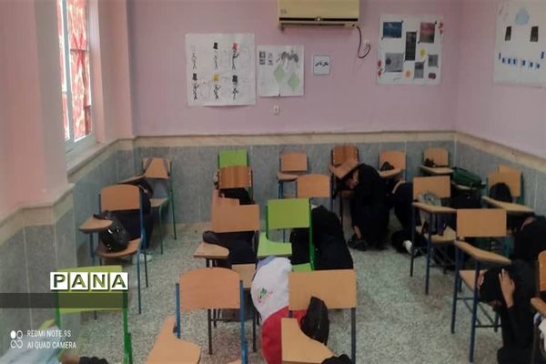 بیست و پنجمین مانور سراسری زلزله و ایمنی در مناطق 23 گانه استان هرمزگان