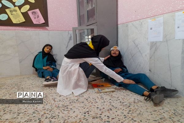 مانور زلزله در دبیرستان دخترانه شهید‌اژدری کوهمره نودان