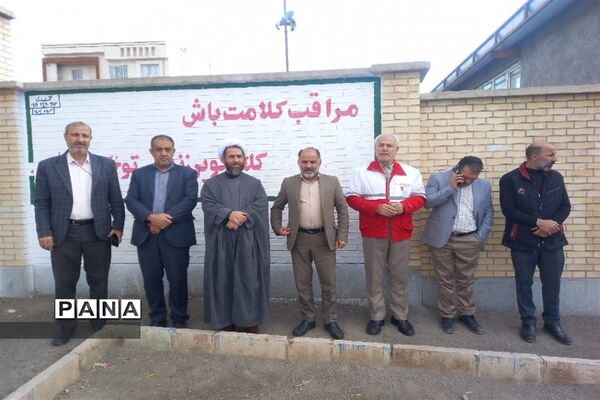 مانور زلزله در مدارس طارم