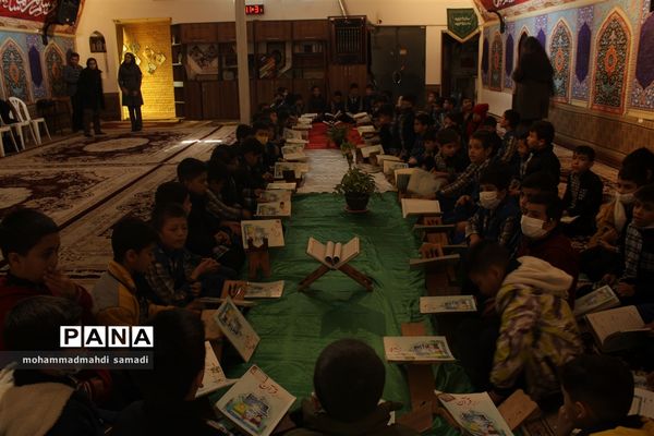 برگزاری محفل انس با قرآن کریم درشهرستان دلیجان