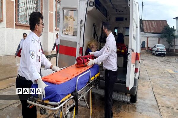 مانور سراسری زلزله و ایمنی در دبستان دخترانه حضرت رقیه آزادمون، محمودآباد