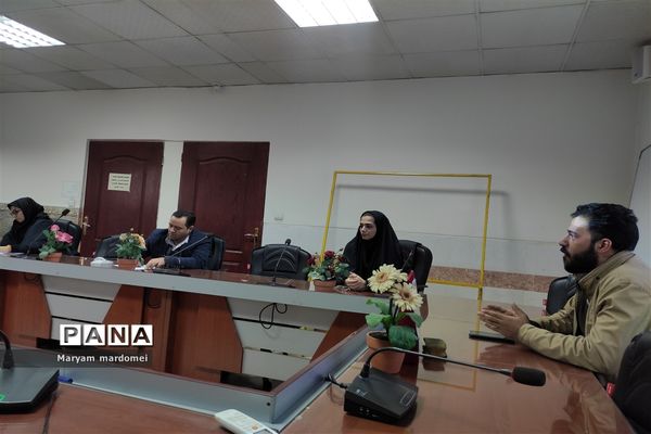 اولین کارگاه توانمند‌سازی ویژه مشاوران شهرستان‌قرچک