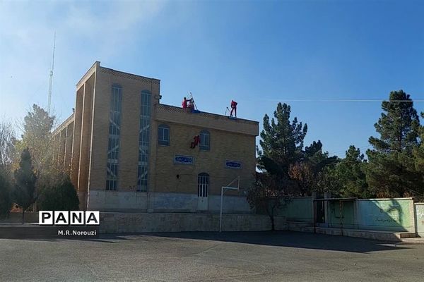 برگزاری مانور زلزله در دبیرستان‌های قم