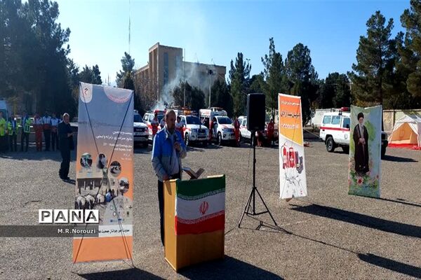 برگزاری مانور زلزله در دبیرستان‌های قم