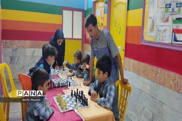المپیاد درون مدرسه‌ای شطرنج مدرسه غیردولتی نیکان شهرستان‌ملارد