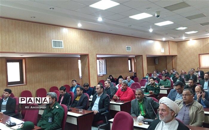 جلسه توجیهی قرارگاه جهاد تبیین در طبس  برگزار شد