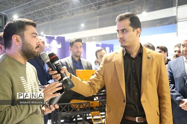 افتتاح نمایشگاه دستاوردهای پژوهش و فناوری استان خراسان رضوی