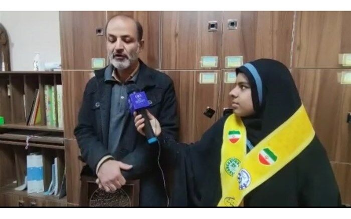 برگزاری یادواره شهید محمد کدخدایی در دبیرستان شاهد بحرینیان اصفهان/فیلم