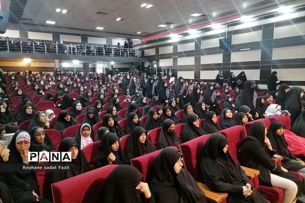 برگزاری همایش دختران نسل‌ظهور در کانون فرهنگی شهید کافی شهریار