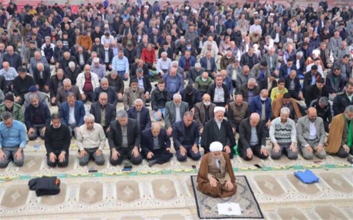 نمایندگان مجلس شورای‌اسلامی عصاره ملت و منتخب مردم هستند
