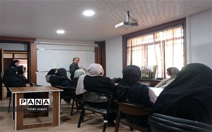 آموزش عکاسی در کانون هدایت ورامین/فیلم