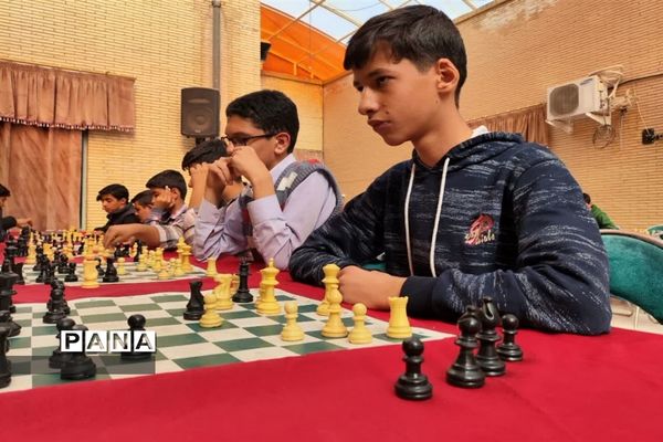 برگزاری مسابقات قهرمانی مدارس متوسطه اول پسران شهرستان میبد