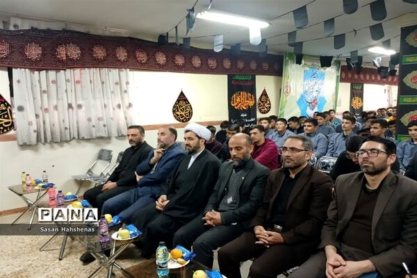 محفل انس با قرآن‌کریم درآموزشگاه ناصری‌منش اسلامشهر