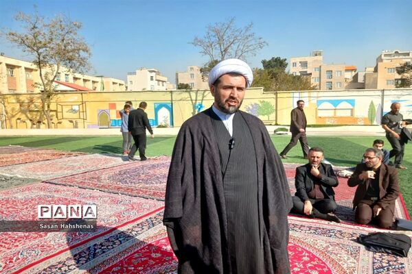 محفل انس با قرآن‌کریم درآموزشگاه ناصری‌منش اسلامشهر