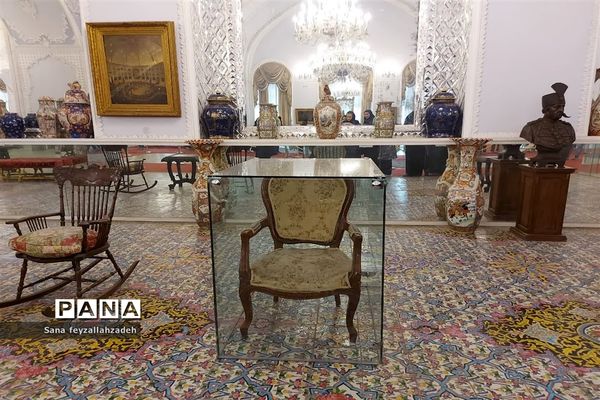 بازدید دانش‌آموزان از مجموعه تاریخی کاخ گلستان