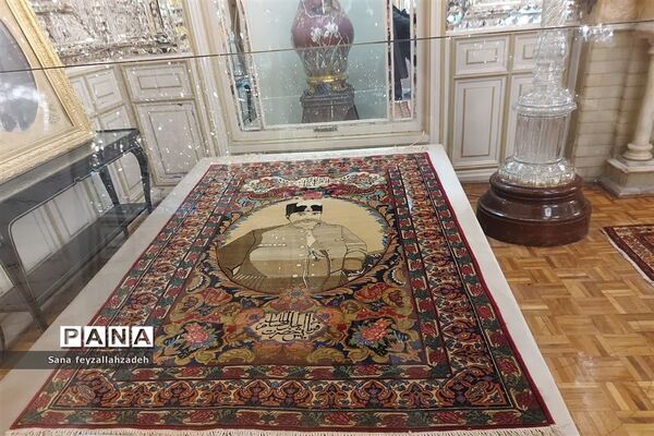 بازدید دانش‌آموزان از مجموعه تاریخی کاخ گلستان