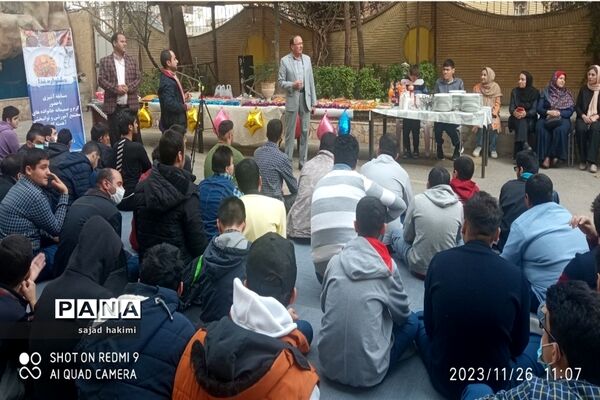 جشنواره غذا و انجام مسابقات آشپزی با حضور پررنگ خانواده‌های مجتمع آموزشی آهسته گام