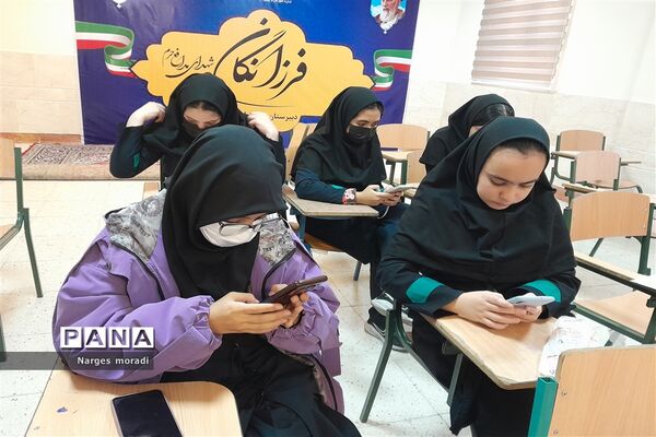 کارگاه آموزش خبرنویسی در دبیرستان فرزانگان استعداد درخشان ملارد