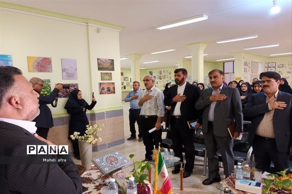 زنگ هفته پژوهش در هنرستان فرزانگان بهبهان