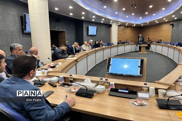 جلسه ستاد استانی پیشگیری و کنترل آنفولانزای حاد پرندگان در گلستان
