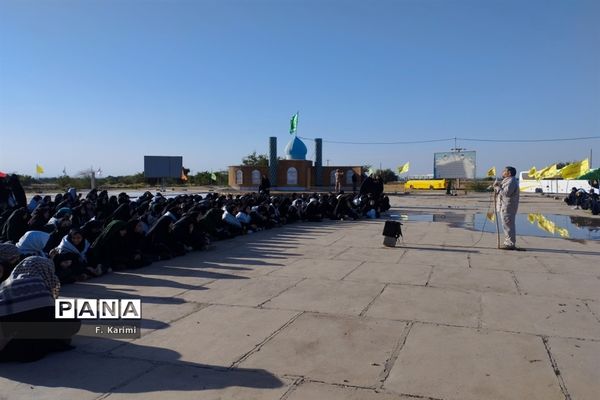 حضور دانش‌آموزان دبیرستان میعاد قم در اردوی راهیان‌نور