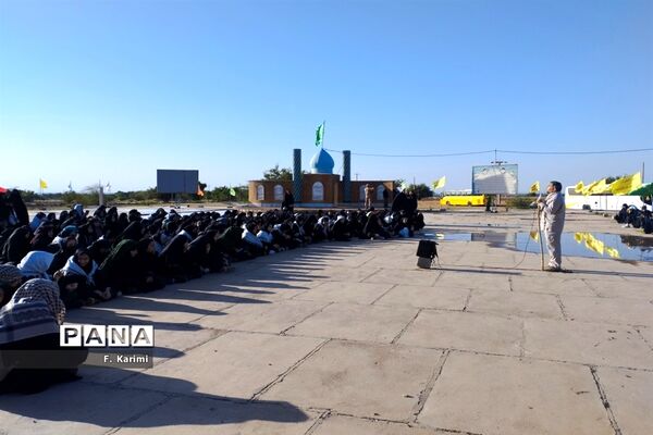حضور دانش‌آموزان دبیرستان میعاد قم در اردوی راهیان‌نور