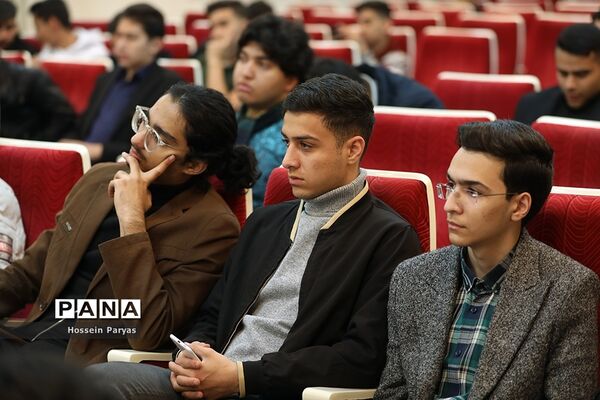 اجرای برنامه «دیده‌بان قانون اساسی» ‌ویژه اعضای مجلس دانش‌آموزی
