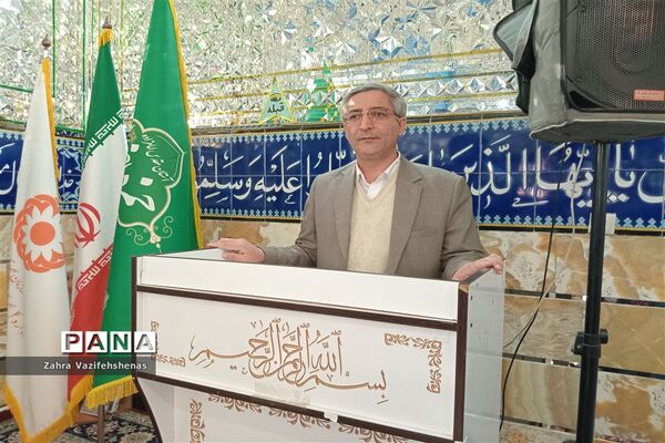 غباروبی حرم امامزاده حمزه الرضا علیه السلام به‌مناسبت روز جهانی معلولین