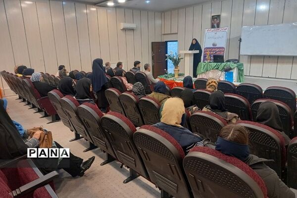همایش تخصصی کنکور در دبیرستان دوره دوم‌ آیت‌الله طالقانی رودهن