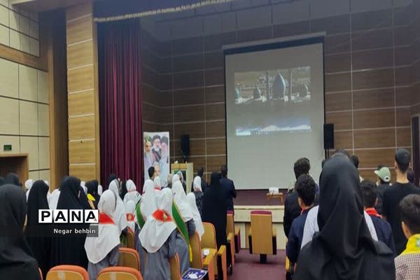 نشست دانش‌آموزان تشکل‌های دانش‌آموزی شهرستان گناوه