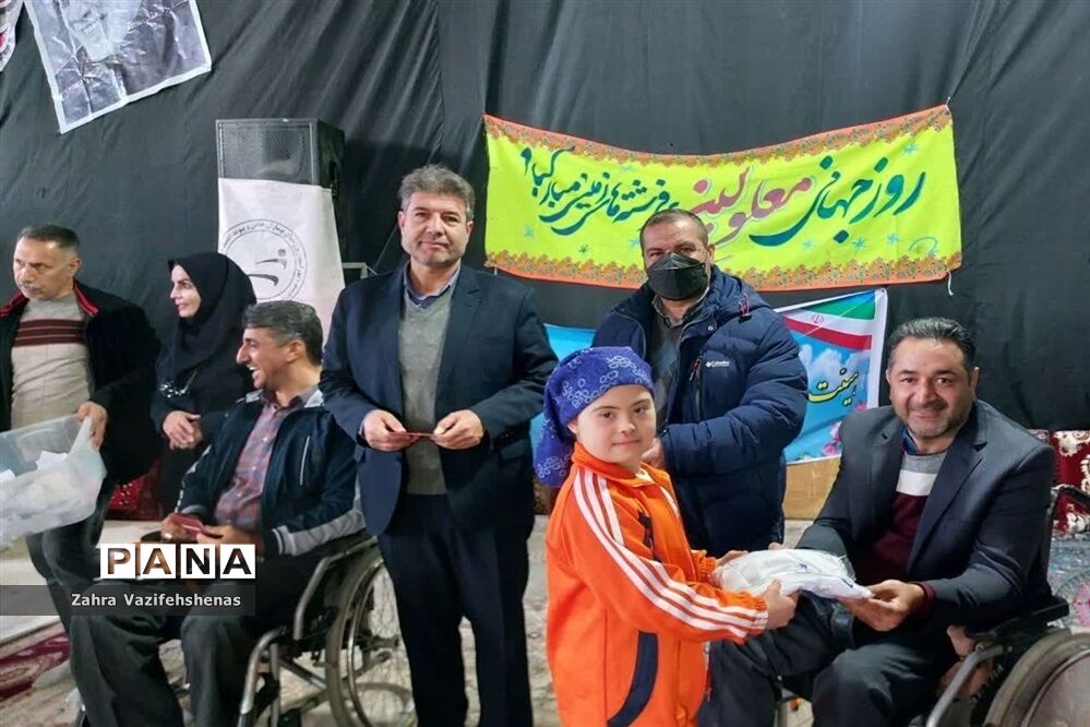 پیاده‌روی جانبازان و توان یابان شیروان به‌مناسبت روز معلولین