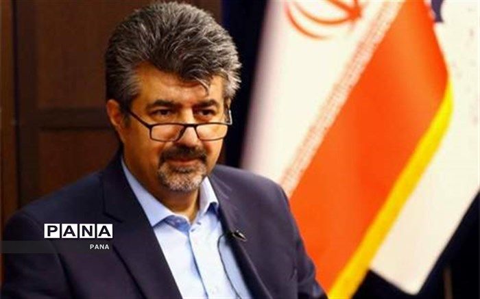 تجلیل از مرد شماره یک سلول‌های بنیادی کشور در مراغه