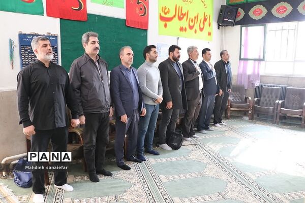 محفل انس با قرآن کریم در آموزشگاه کشاورز جود ناحیه دو ری