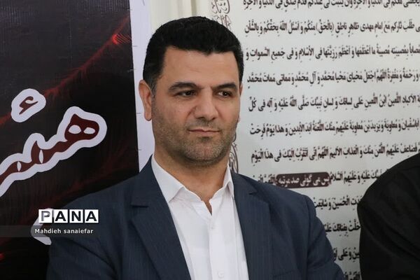 محفل انس با قرآن کریم در آموزشگاه کشاورز جود ناحیه دو ری