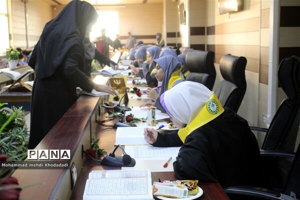 طرح سراسری کتابت قرآن کریم دانش‌آموزی ‌در اهواز