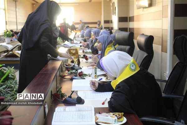 طرح سراسری کتابت قرآن کریم دانش‌آموزی ‌در اهواز