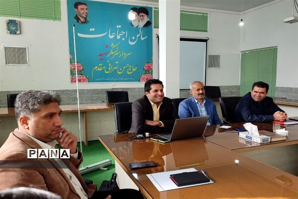 کارگاه آموزشی نظام مراقبت اجتماعی و آزمون های غربالگری در مهریز