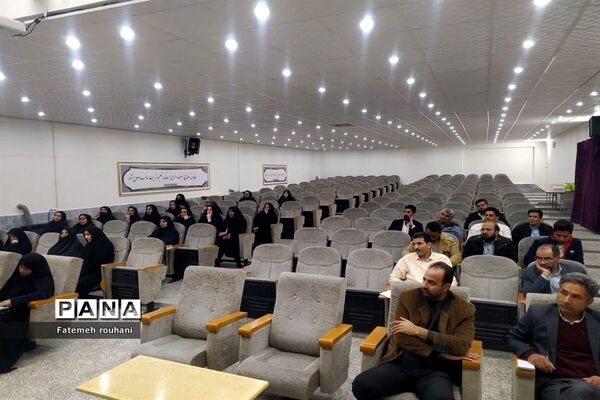 کارگاه دانش افزایی مدیران جدید الانتصاب شهرستان خلیل آباد