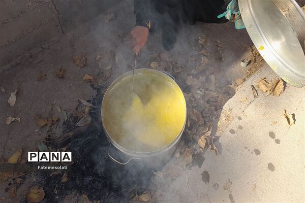 روز فردوس در دبیرستان نمونه توحید