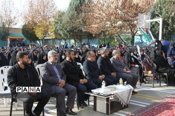 مراسم بدرقه  پیکرشهید مدافع حرم الیاس چگینی در دبیرستان شاهد کوثر