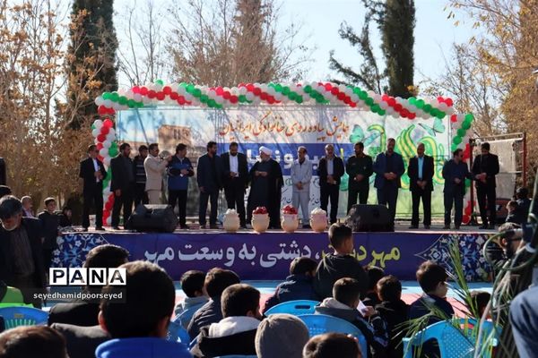 همایش بزرگ پیاده‌روی خانوادگی در مهردشت ابرکوه