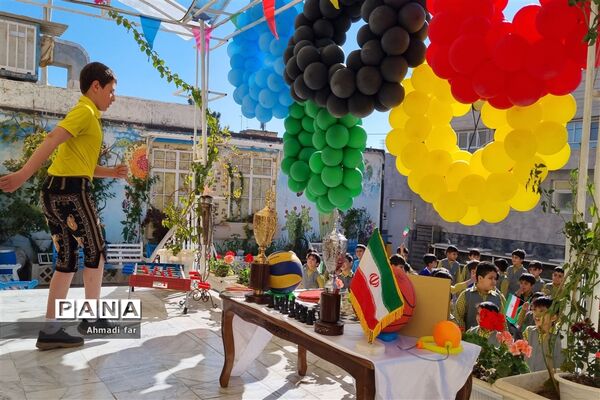 مراسم افتتاحیه مسابقات المپیاد درون مدرسه‌ای دبستان پسرانه شهاب