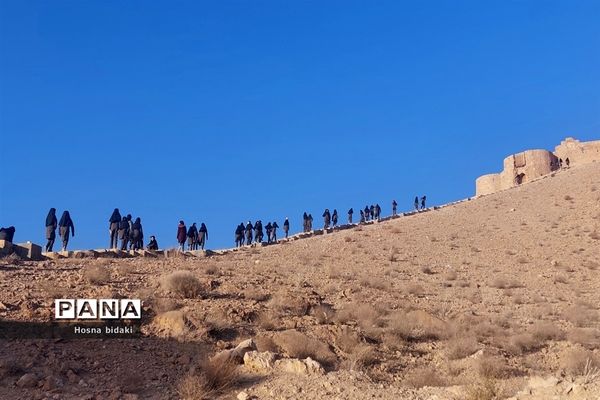 اردوی راهیان پیشرفت  دانش‌آموزان شهرستان  مانه و سملقان
