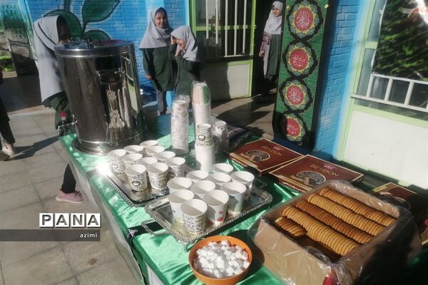 ایستگاه صلواتی در دبستان شاهد عبدالرحمن آدمی ابرکوه