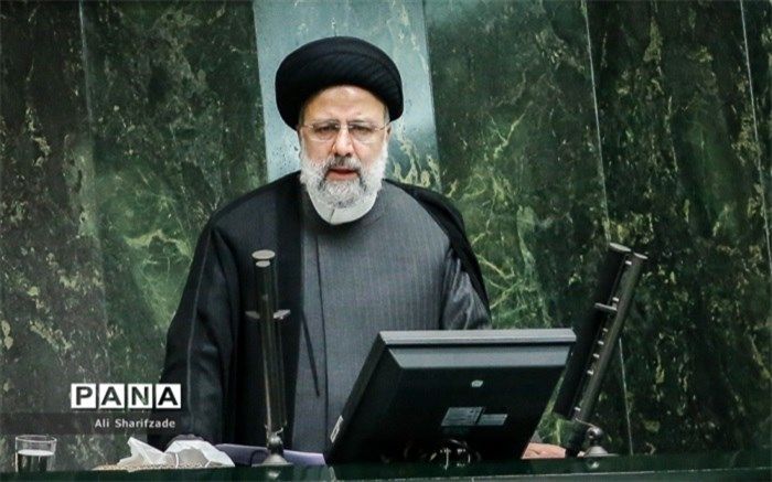 پیشرفت کشور یک انتخاب نیست بلکه یک ضرورت اجتناب‌ناپذیر است