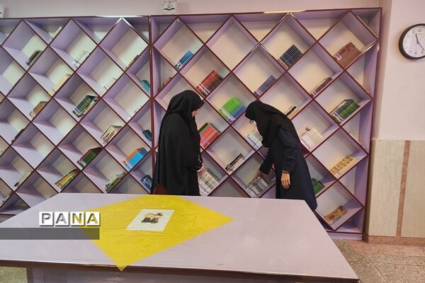 بازدید از روند انجام فعالیت‌های پرورشی مدارس شاهد و ایثارگر ناحیه یک شهرری