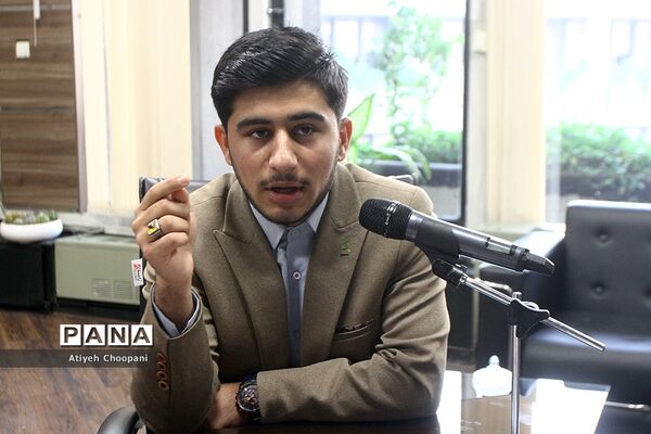 دیدار اعضای مجلس دانش‌آموزی با معاونان وزارت آموزش و پرورش